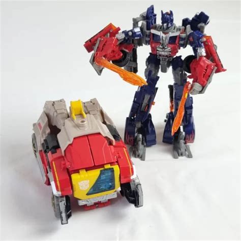 Transformers Fall Of Cybertron Blaster Voyager Generations Figure