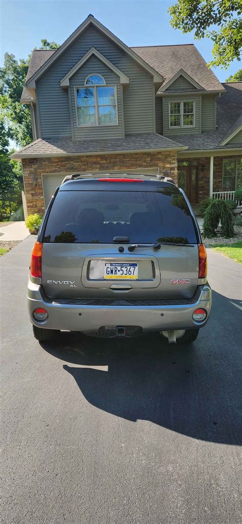 2006 GMC Envoy XL · SLE Sport Utility 4D