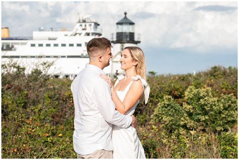 Cassidy And Joe At Brant Point Lighthouse