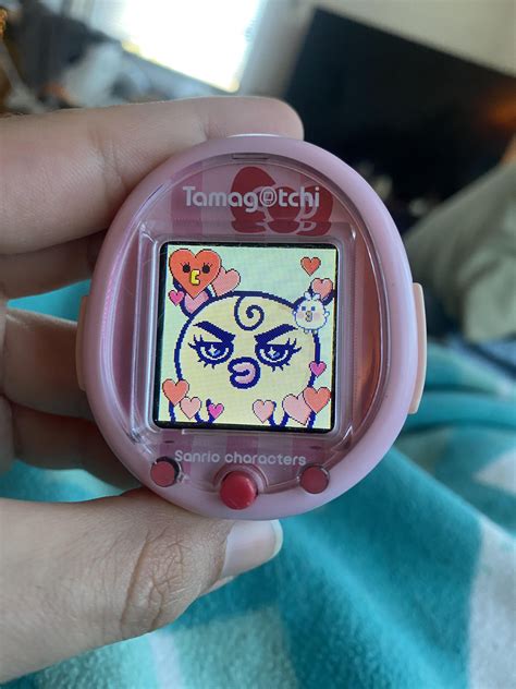ready for my closeup 😘 : r/tamagotchi