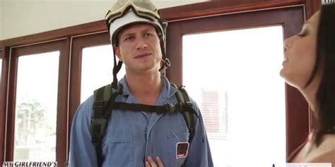 Luscious Busty Brunette Cutie Rachel Starr Does Porn Tnaflix