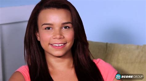 Randy Raven Is A Flexible Latina Raven Redmond