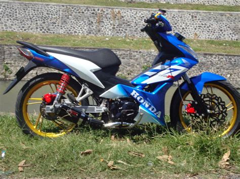 Modifikasi Warna Honda Blade Thecitycyclist