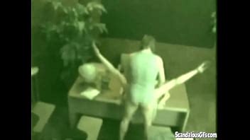 bureau collègue baise hardcore XVIDEOS
