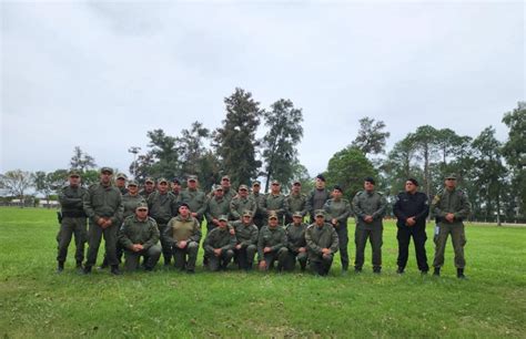 Capacitación al personal de la Guardia Rural Los Pumas EDICION VERA