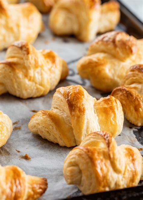 This Homemade Croissants Recipe Is So Buttery Flaky And Will Make