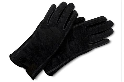 Leather Gloves Icon Realistic Style Graphic By Nsit0108 Creative Fabrica