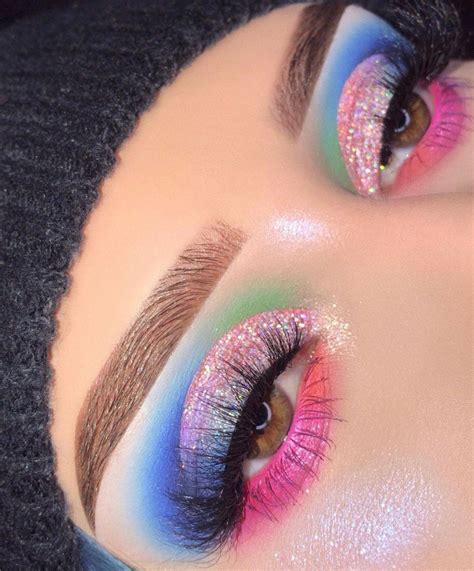 Pin By Alexis Diamond On M A K E U P L O O K S Bold Eye Makeup