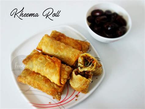 Kheema Roll Iftar Special Cheesy Keema Roll Recipe