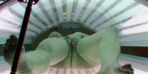 CZECHSOLARIUM Brunette Mother Secretly Masturbating Tnaflix