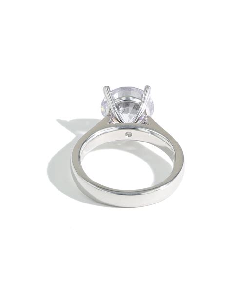 The Round Solitaire Platinum Engagement Ring Setting