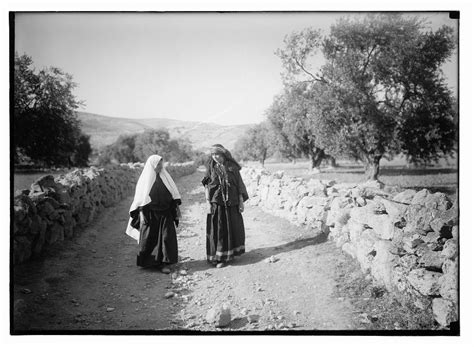 For Shavuot Book Of Ruth Recreated 100 Years Ago Israel National News