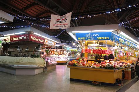 Mercat De Santa Caterina In Barcelona Walk The Stalls Of The First