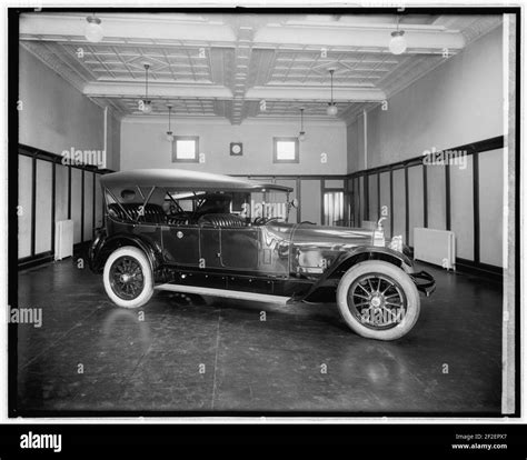 Locomobile Black And White Stock Photos And Images Alamy