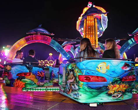 Free picture: amusement park, exhilaration, circus, festival, carnival, entertainment, night, event