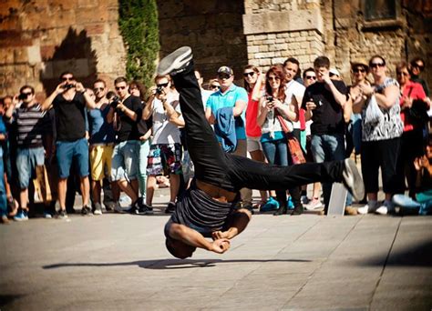 Los mejores movimientos del break dance Así Se Baila