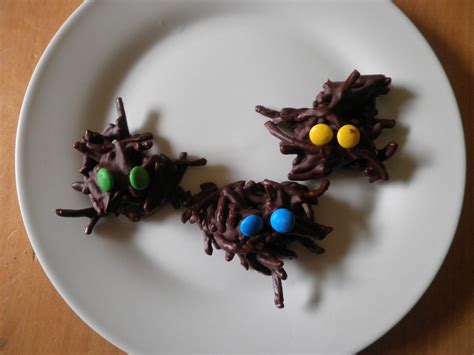 Crunchy Chocolate Spiders 4 Steps With Pictures Instructables