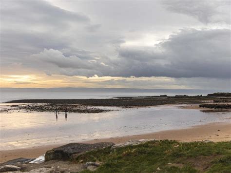 Porthcawl - Newton Beach | VisitWales