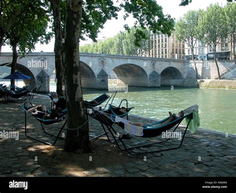 France Ile De France Paris Paris Plage People Relaxing In Hammocks