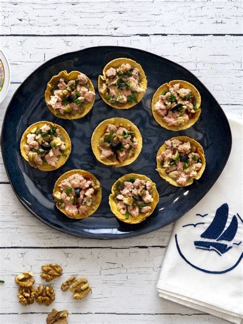 Tartelettes De Tortilla Farcies Aux Rillettes De Thon Et Noix Ethnic