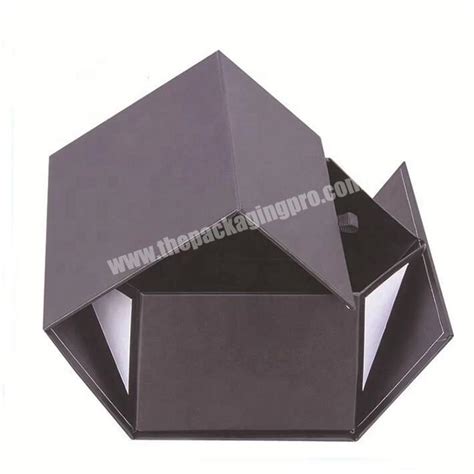 Custom Luxury Large Big Gift Box Magnet Magnetic Paper Closure Foldable