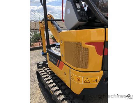 New Liugong F Zts Mini Excavator With Buckets And Ripper