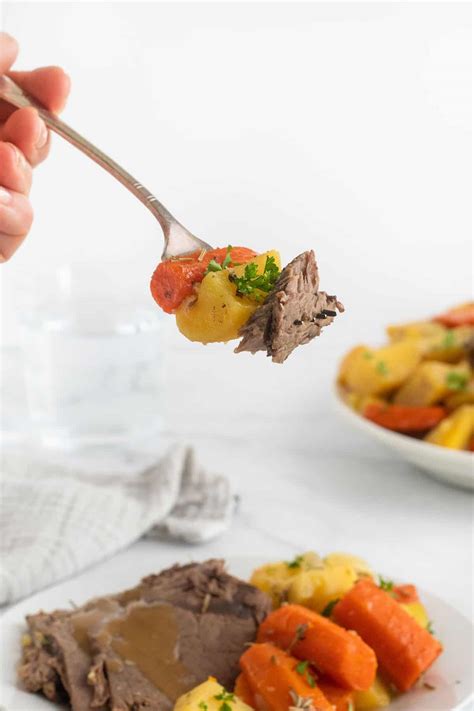 How To Cook a Top Sirloin Roast (and Sirloin Tip) - The Kitchen Magpie