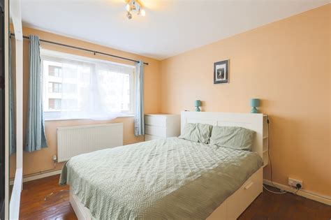 Bedroom Apartment For Sale In London