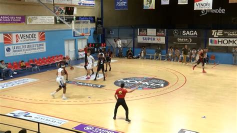 Basket Nm1 Toulouse Domine Les Sables Fcoc Youtube