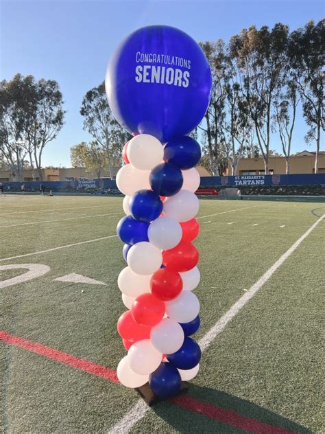 Baseball Column Spiral Single BalloonZilla