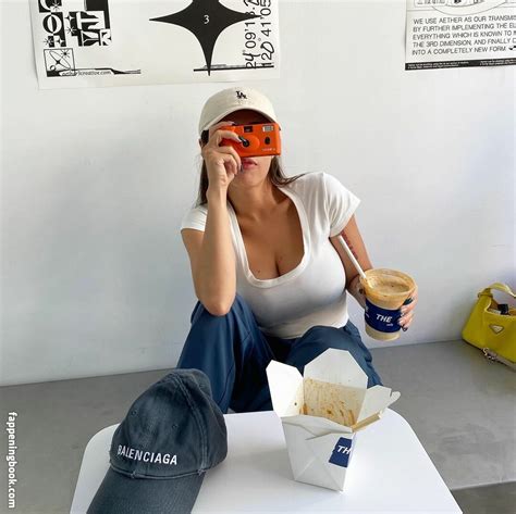 Chen Rebeccachen Chen Nnnnning Nude OnlyFans Leaks Fappening FappeningBook