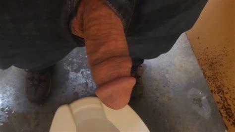 Pissing On Everthing Pornhub Gay