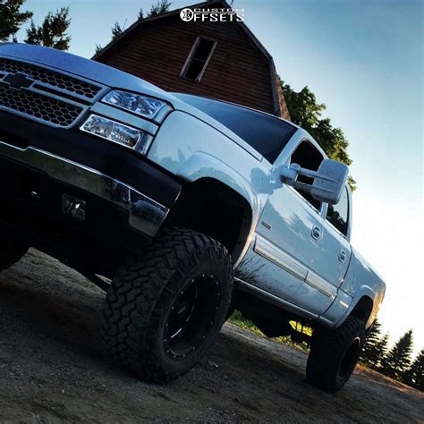 Chevrolet Silverado Hd With X American Force Blade Ss