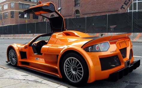 Gumpert Apollo Sedan Hd Wallpapers And Backgrounds