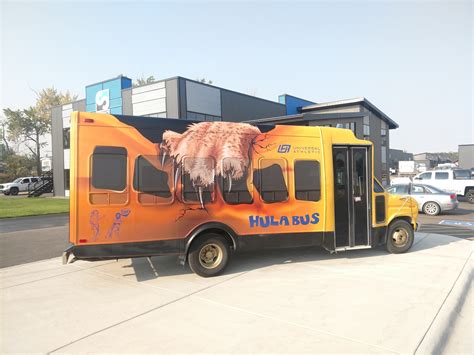 Universal Athletic Hula Bus · Scs Wraps