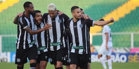 Cumprindo Tabela Figueirense Vence Crici Ma Em Casa Na S Rie C