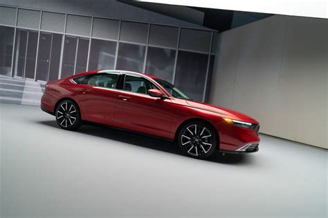 2023 Honda Accord Debuts New Look, Hybrid Updates - CNET