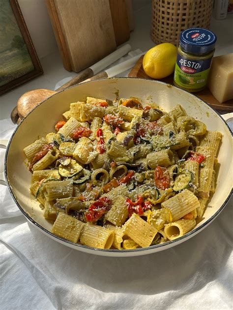 Summer Veggie Pesto Pasta All Types Of Bowls