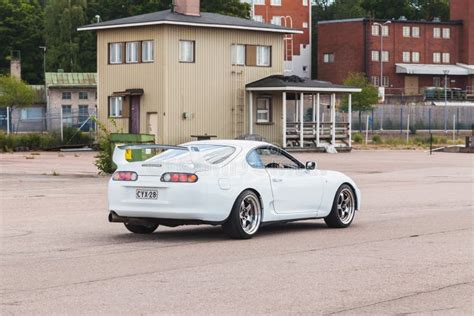 Toyota Supra Blanco A Imagen Editorial Imagen De Deportes