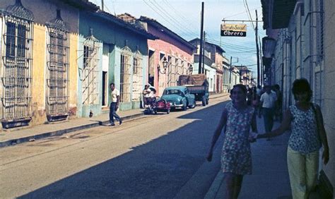 Fascinating Photos That Capture Everyday Life Of Cuba In The 1970s