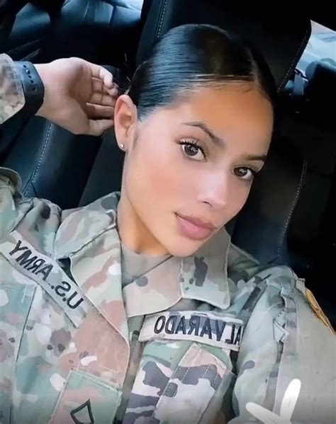 Im A Woman In The U S Army Men Say I Look Gorgeous In My Fatigues