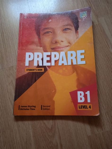 Prepare student\'s book B1 Level 4 de segunda mano por 12 EUR en Sant ...