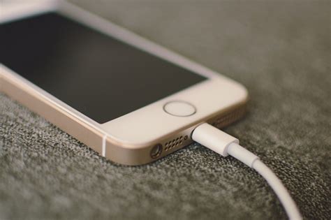 Is Your Iphone Charging Slow Or Not Charging Try These Things