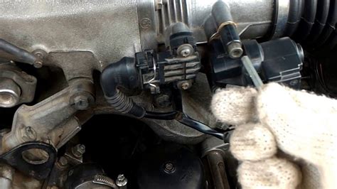 E46 Idle Control Valve Removal