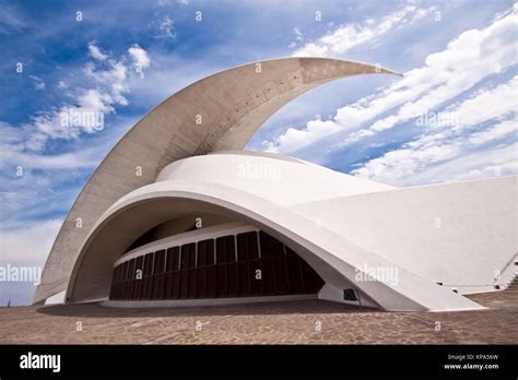 tenerife auditorium opera  santiago calatrava stock photo alamy