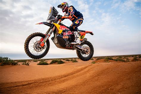 Dakar Rally Ktm S Benavides Takes Overall Lead During Stage