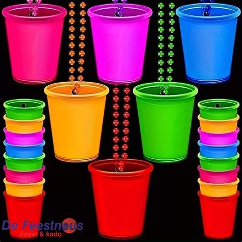 Shotglaasje Aan Ketting Assortie Kleur De Feestneus Feest En Kado