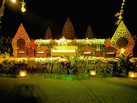 Ramayana Kinara Kinari Stage Taman Wisata Candi