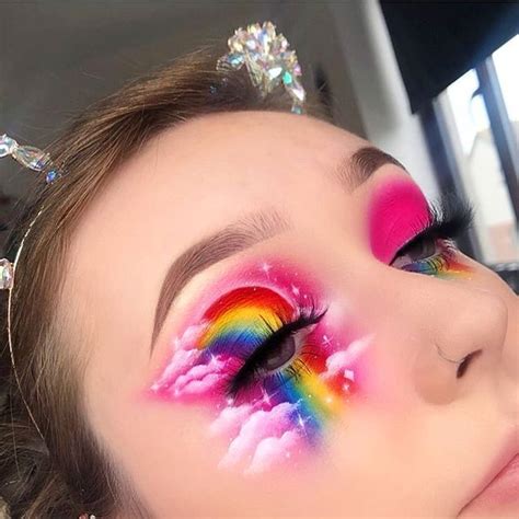 Pin By 🦋 𝒥𝑒𝓈𝓈𝒾𝒸𝒶 🦋 On мαкє υρ Rainbow Makeup Crazy Makeup