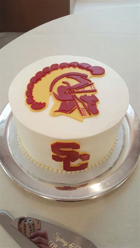 Go Usc Trojans Usc Cake Usc Football Usc Trojans